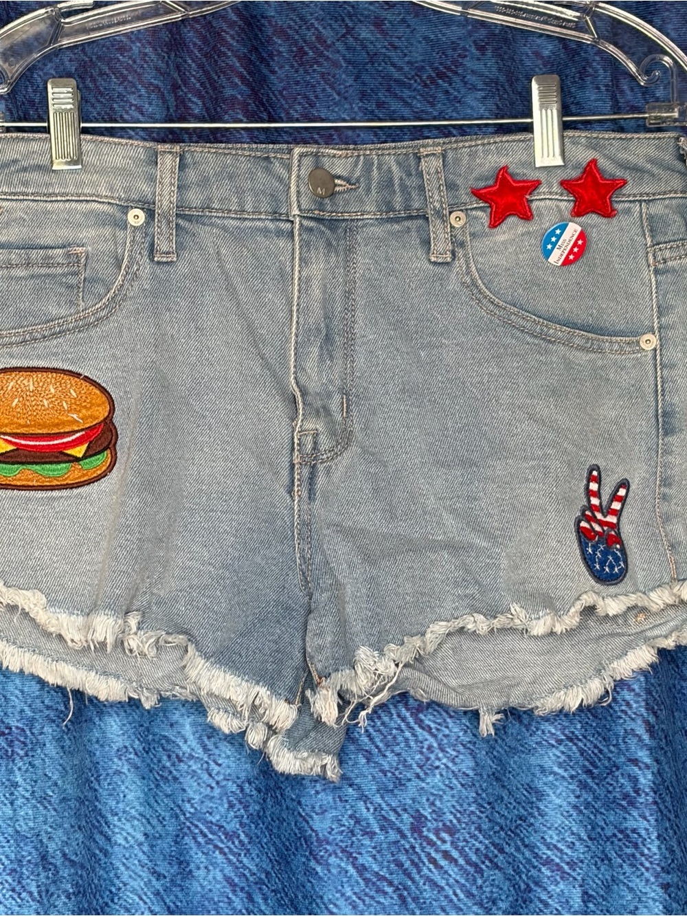 Light Blue Embroidered Patch Denim Shorts - Women's Casual Frayed Hem